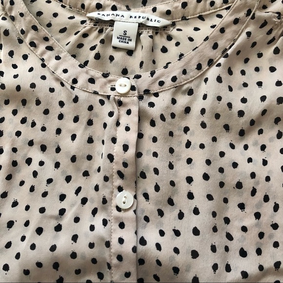 BANANA REPUBLIC Blouse Size Small. - Picture 3 of 4